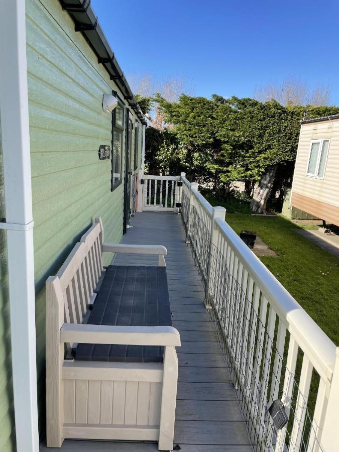 6 Berth Pet Friendly Caravan On Sandy Glade Berrow Dış mekan fotoğraf