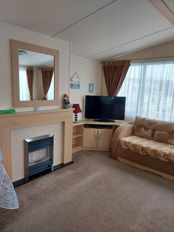 6 Berth Pet Friendly Caravan On Sandy Glade Berrow Dış mekan fotoğraf