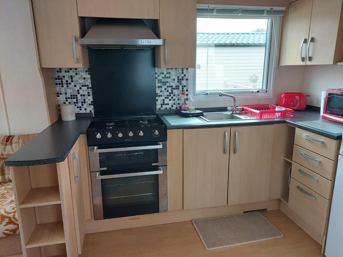 6 Berth Pet Friendly Caravan On Sandy Glade Berrow Dış mekan fotoğraf